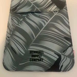 Herschel Supply Co iPad Mini sleeve
